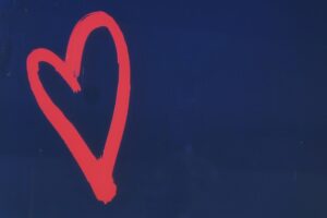 How Heart Disease Symptoms Differ Across Various Age Groups and What to Watch For