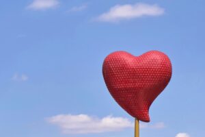 The Science of Heartbeat Synchronization Between Individuals in Close Emotional Bonds